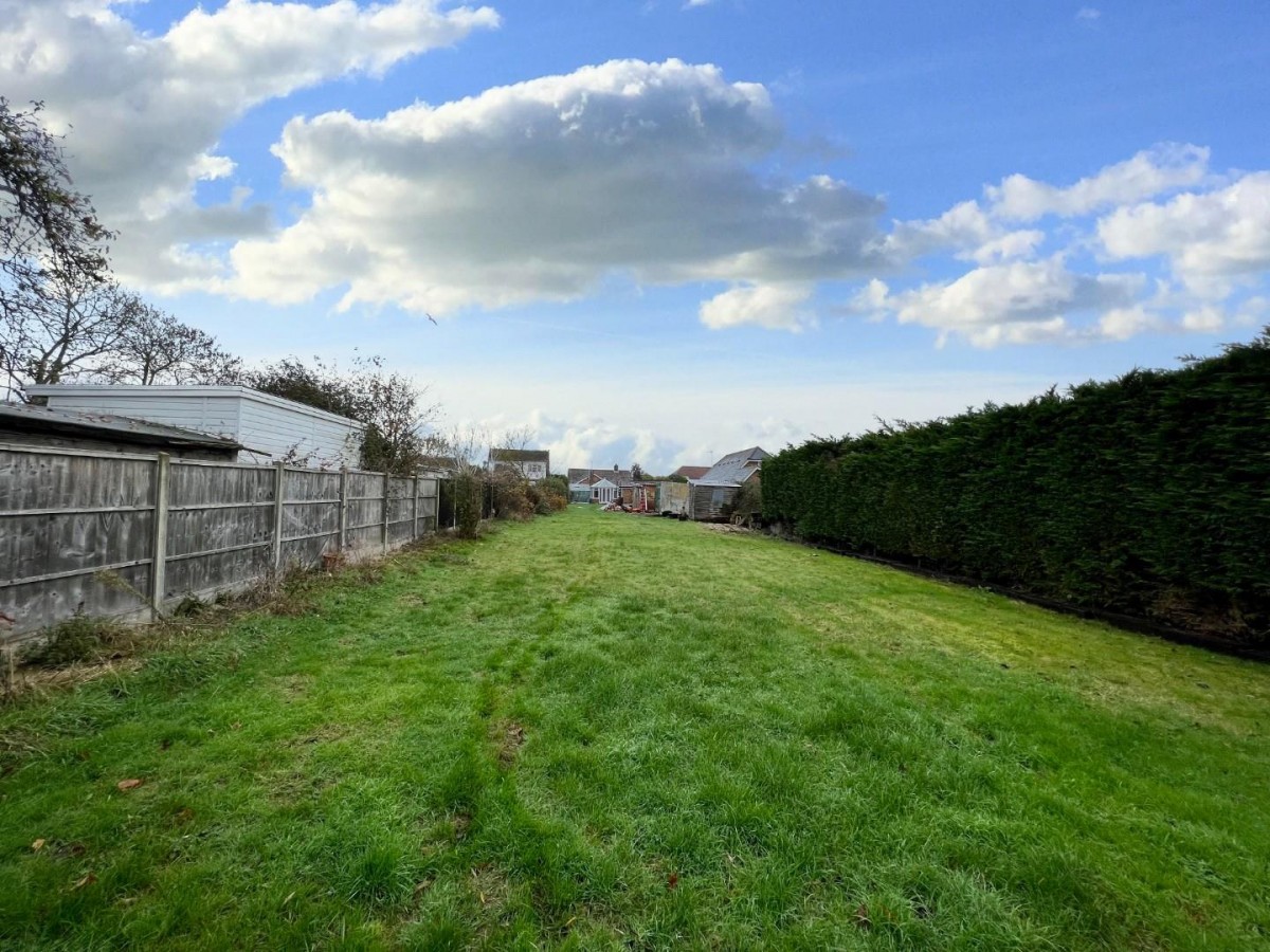 Ashford Road, Kingsnorth, Ashford