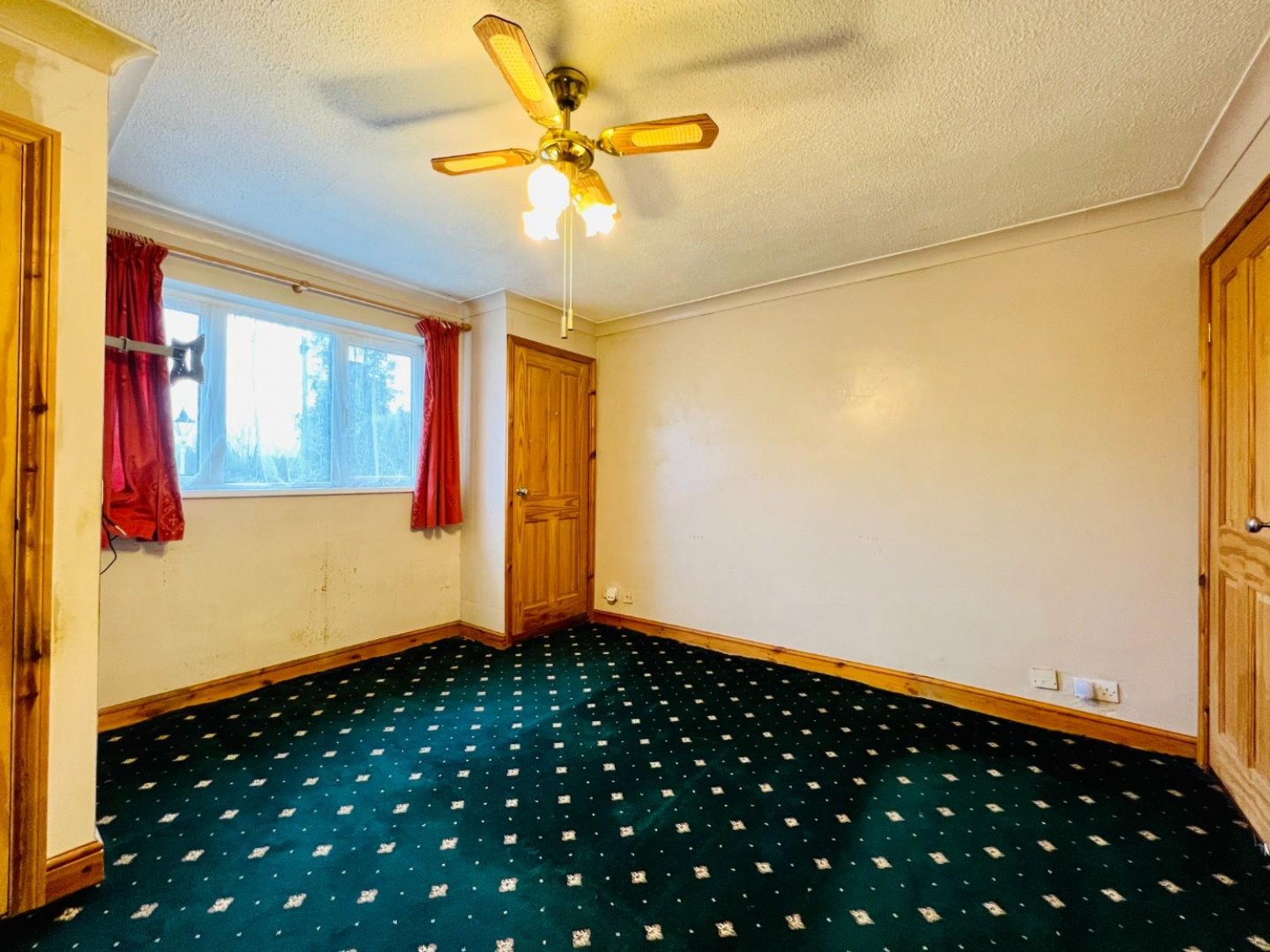 Ashford Road, Kingsnorth, Ashford