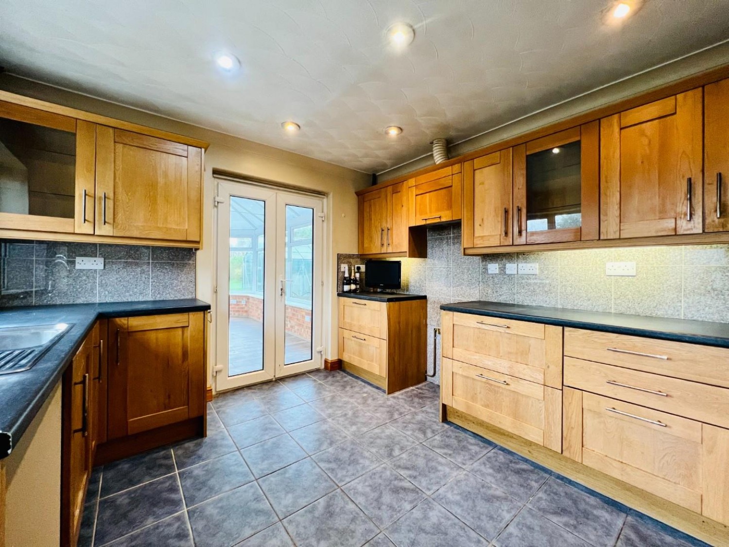 Ashford Road, Kingsnorth, Ashford