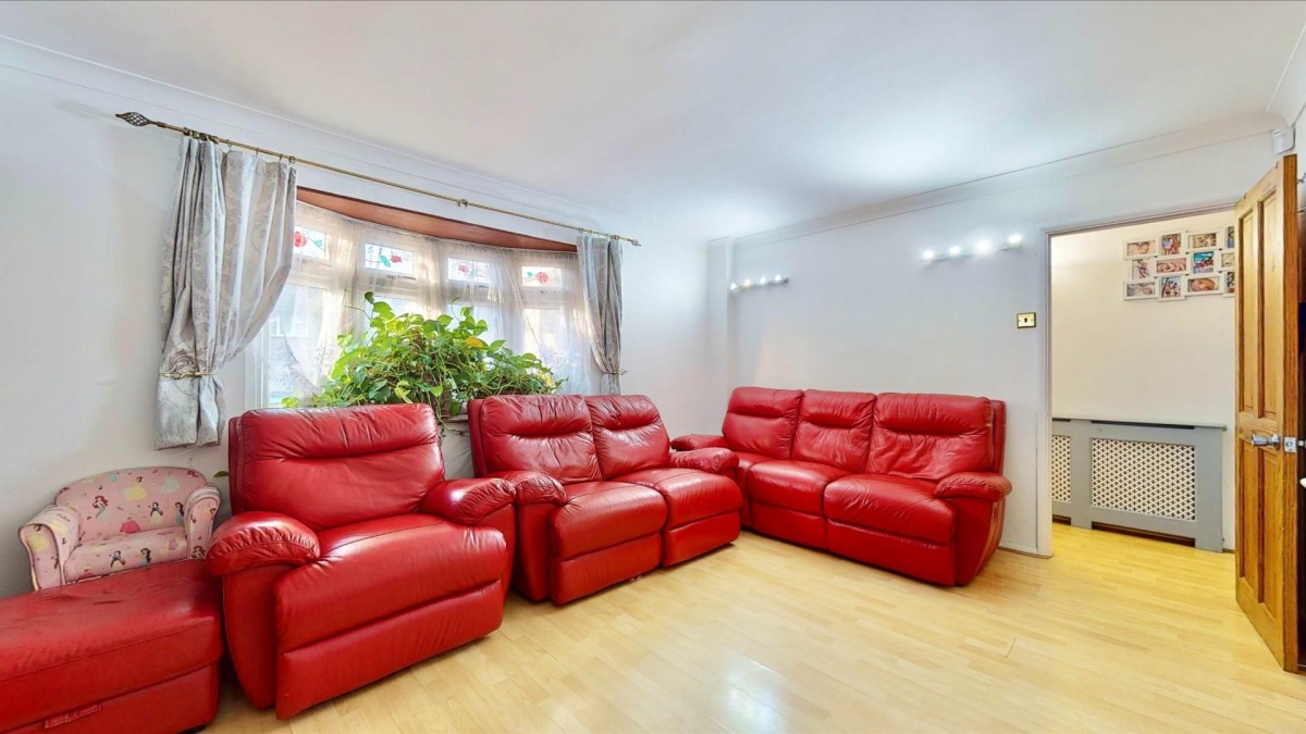 Hazel Grove, Marks Gate, Chadwell Heath, RM6