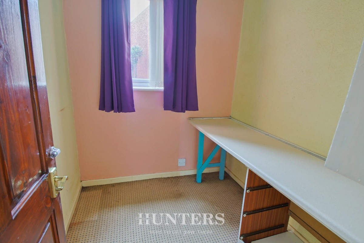 Lord Street, Middleton M24
