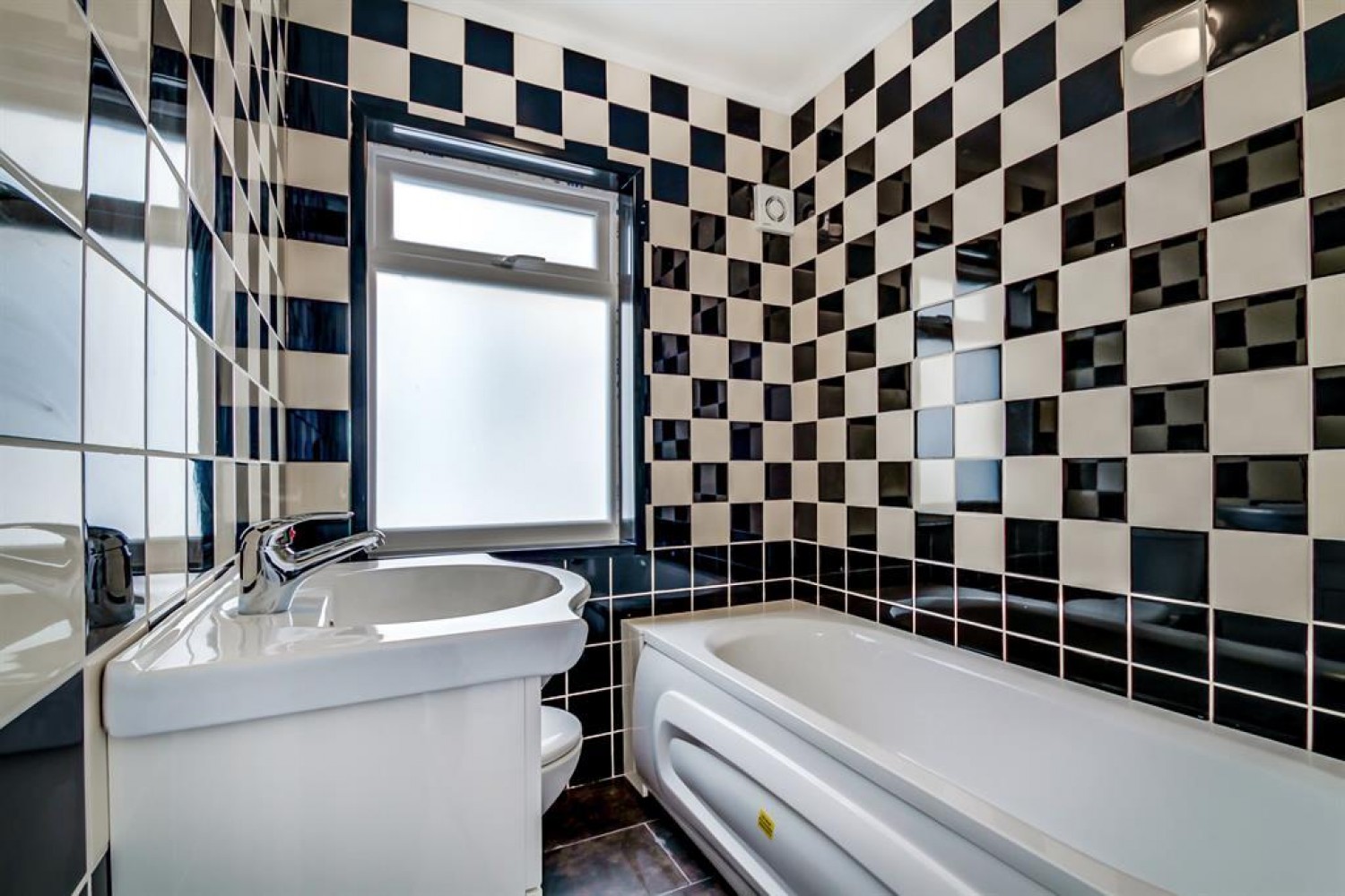 Ragstone Road, Slough, SL1 2PX