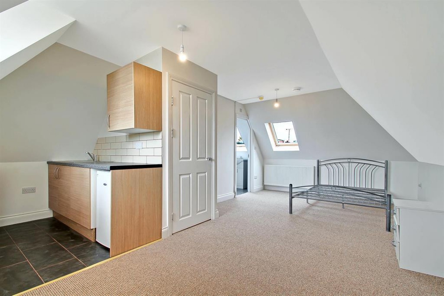 Ragstone Road, Slough, SL1 2PX
