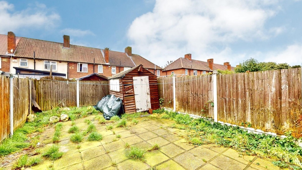 Hedingham Road, Dagenham, RM8