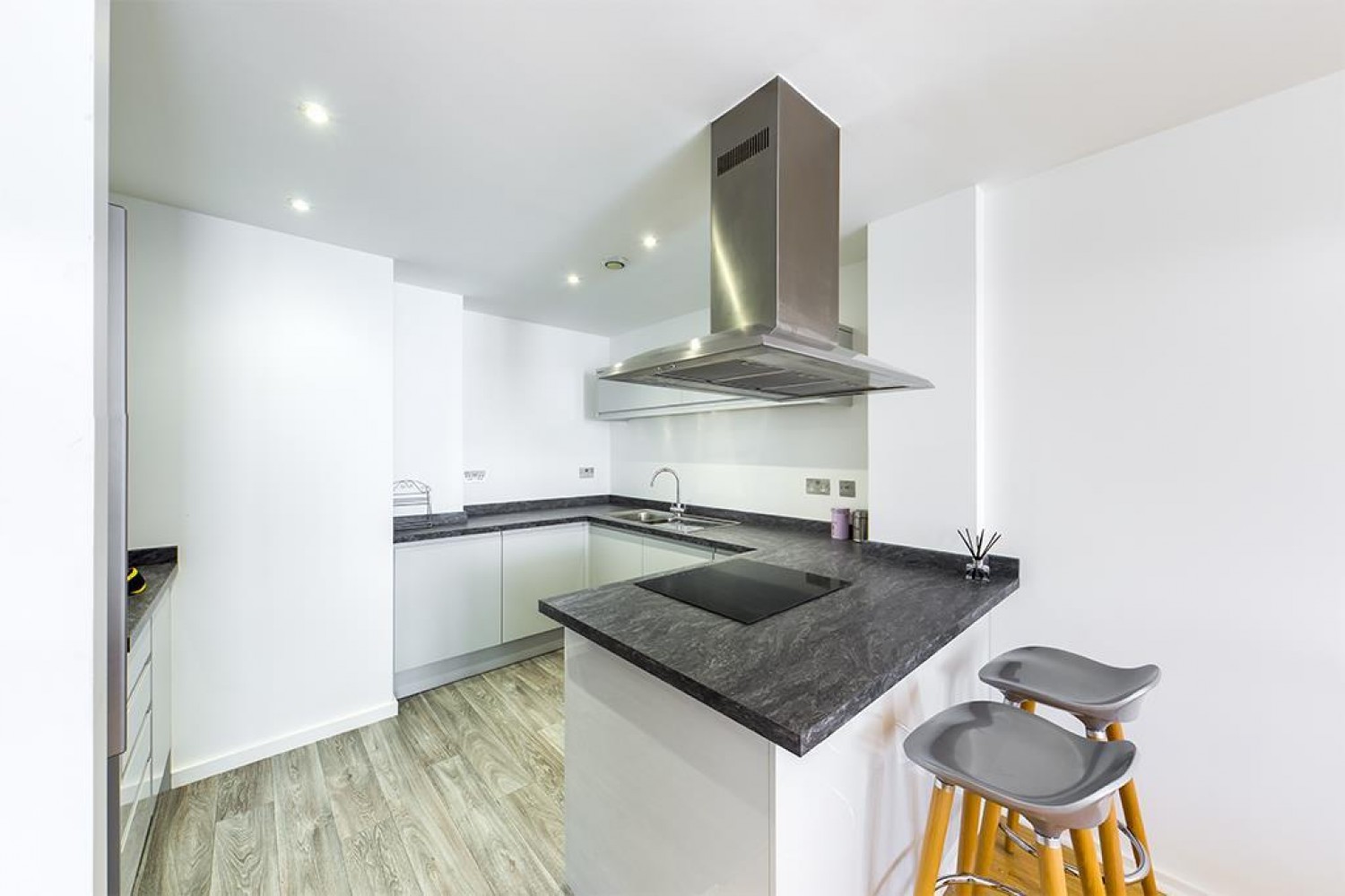 Sundowner, Channel Way, Hampshire, Southampton, SO14 3TB