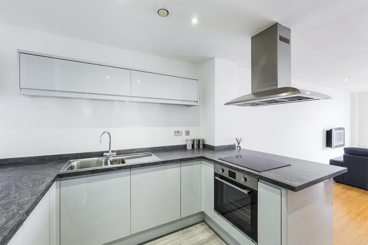 Sundowner, Channel Way, Hampshire, Southampton, SO14 3TB