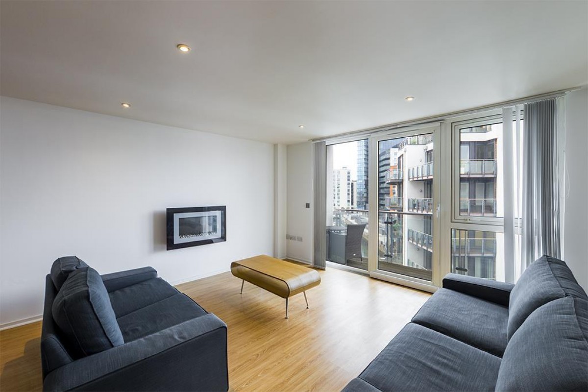 Sundowner, Channel Way, Hampshire, Southampton, SO14 3TB