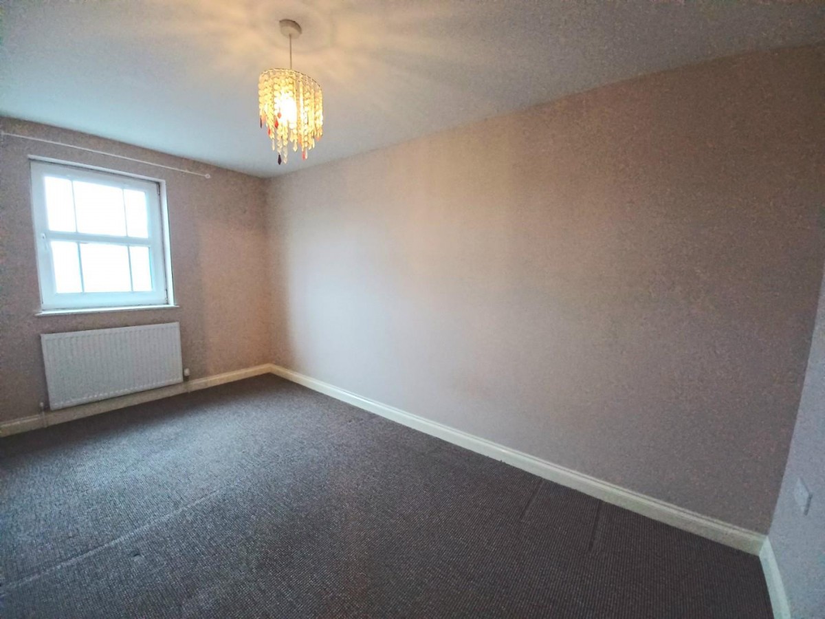 Woodfield Road, Dursley