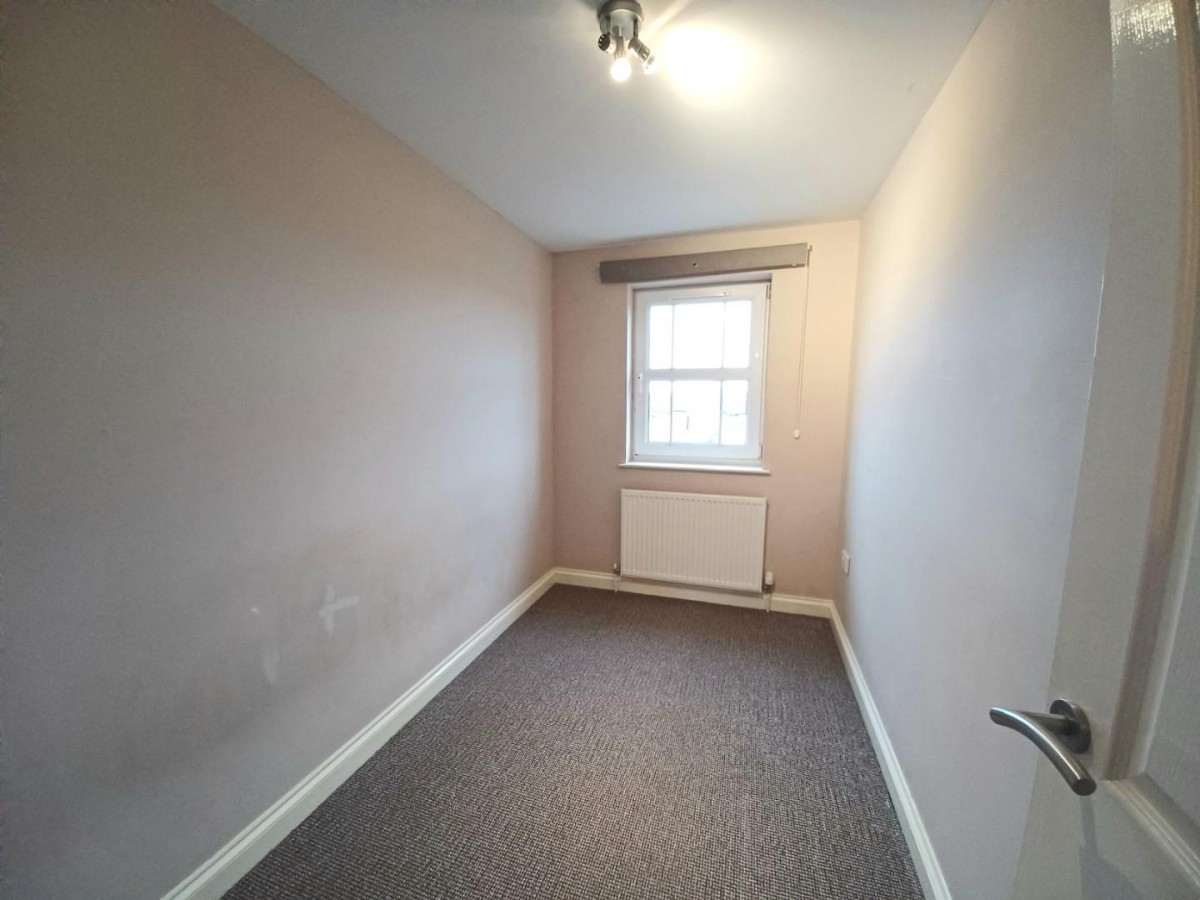 Woodfield Road, Dursley
