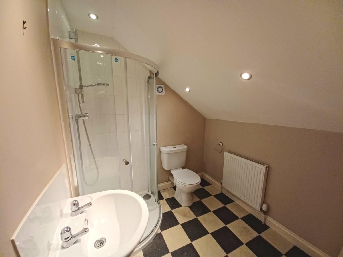 Woodfield Road, Dursley