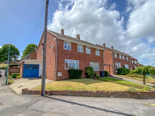 Nasse Court, Cam, Dursley, GL11 5LU