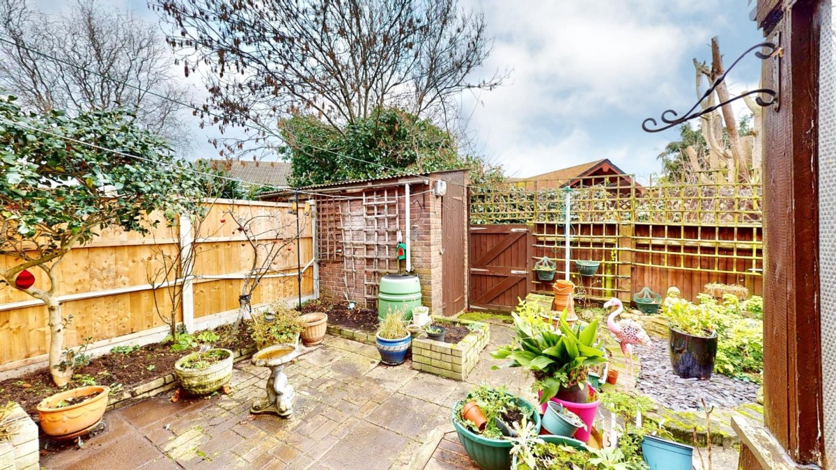 Gregory Road, Romford, RM6