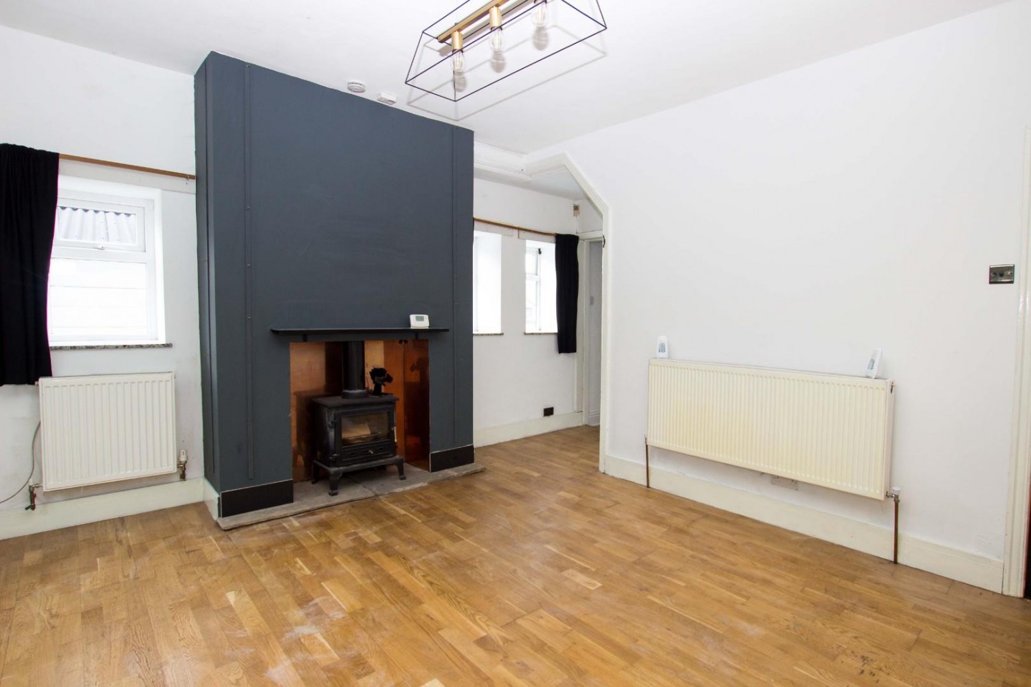 Knowlesly Road, Darwen, BB3 2NE