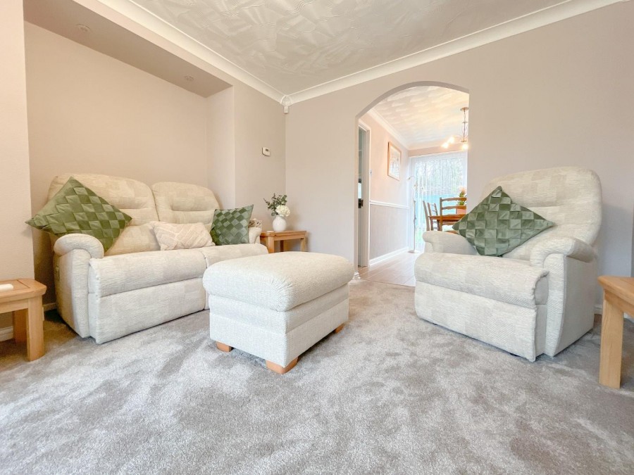 Elm Road, Dewsbury Hunters Estate Agents & Letting Agents