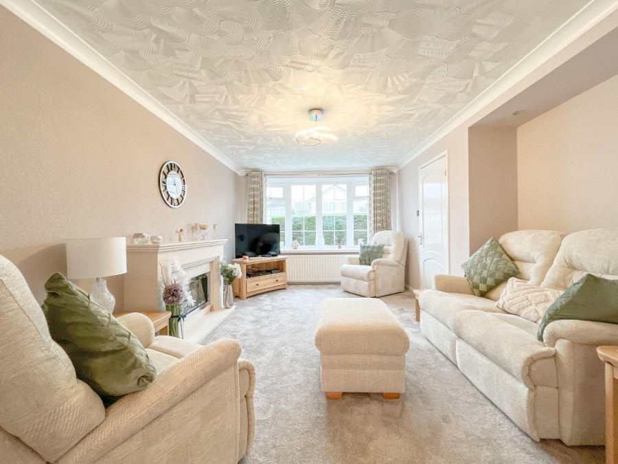 Elm Road, Dewsbury Hunters Estate Agents & Letting Agents