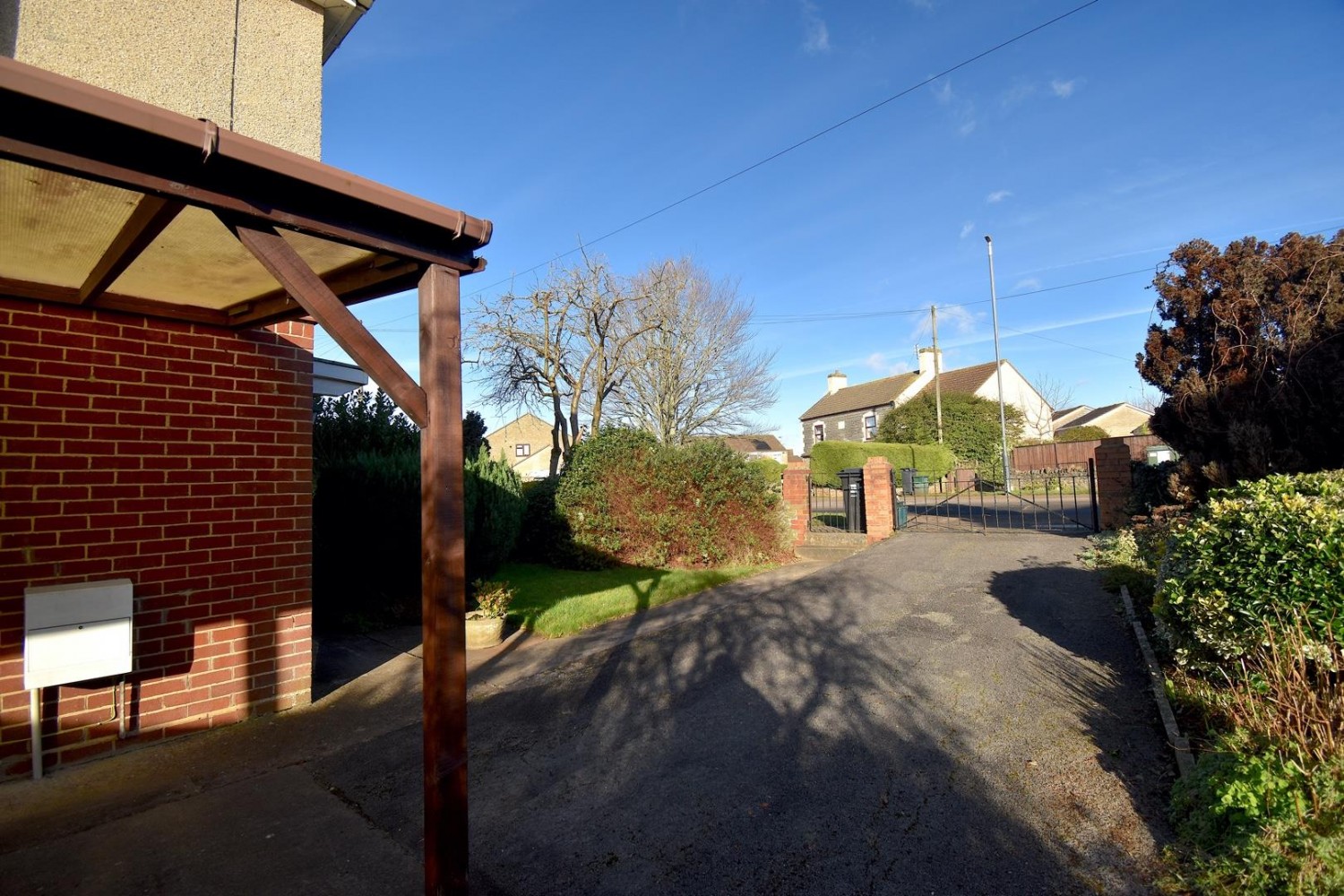 North Street, Oldland Common, Bristol, BS30 8TU.