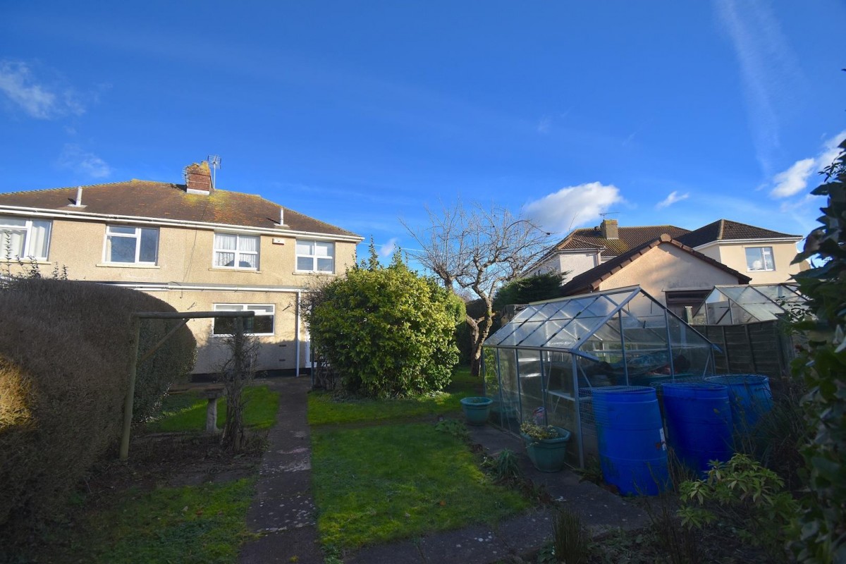 North Street, Oldland Common, Bristol, BS30 8TU.