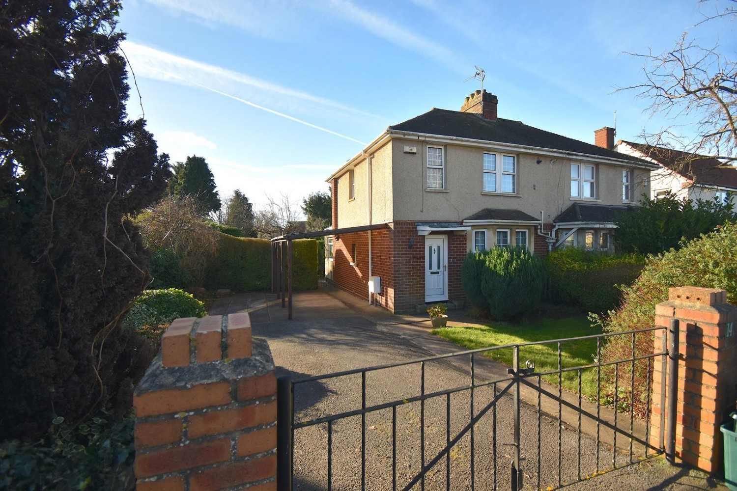 North Street, Oldland Common, Bristol, BS30 8TU.