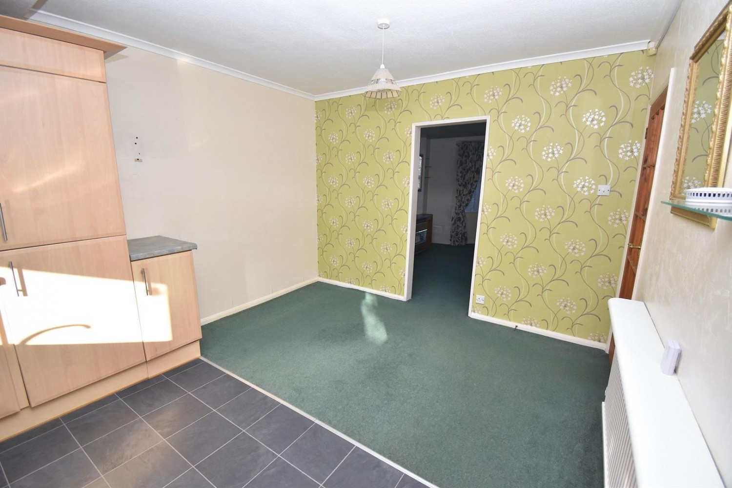 North Street, Oldland Common, Bristol, BS30 8TU.