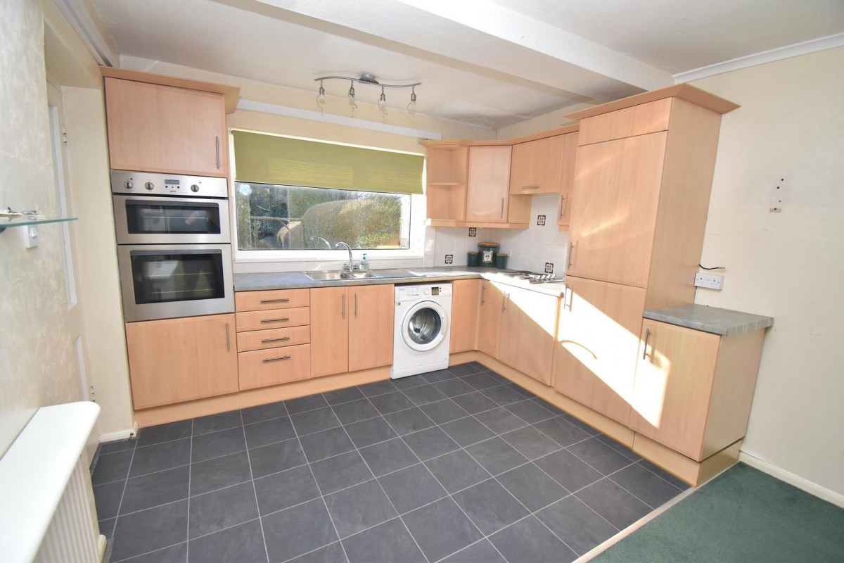 North Street, Oldland Common, Bristol, BS30 8TU.