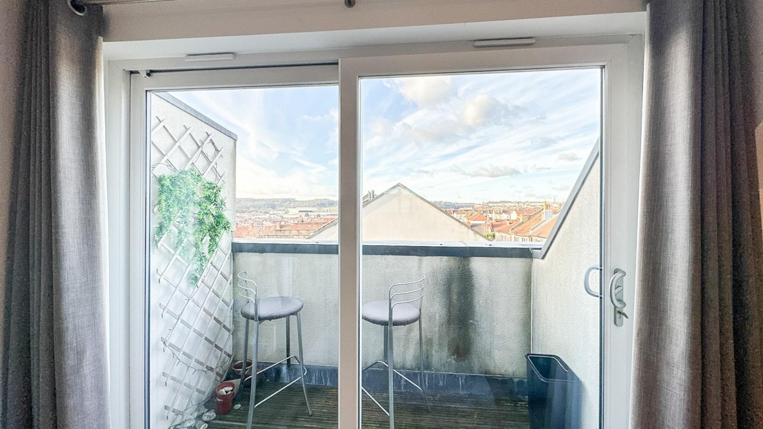 Plough & Windmill, West Street, Bedminster, Bristol, BS3