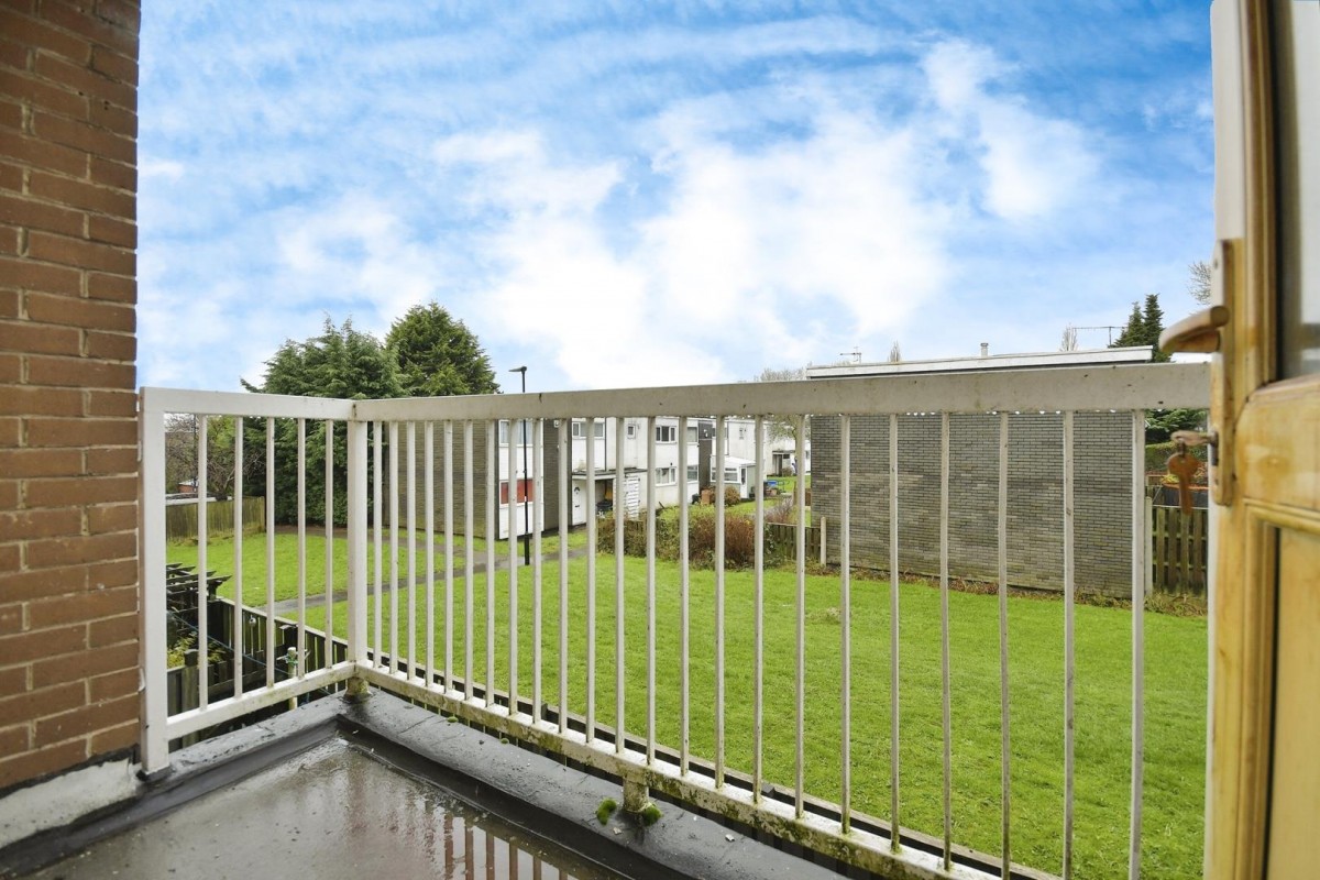 Batemoor Drive, Batemoor, Sheffield, S8 8EB