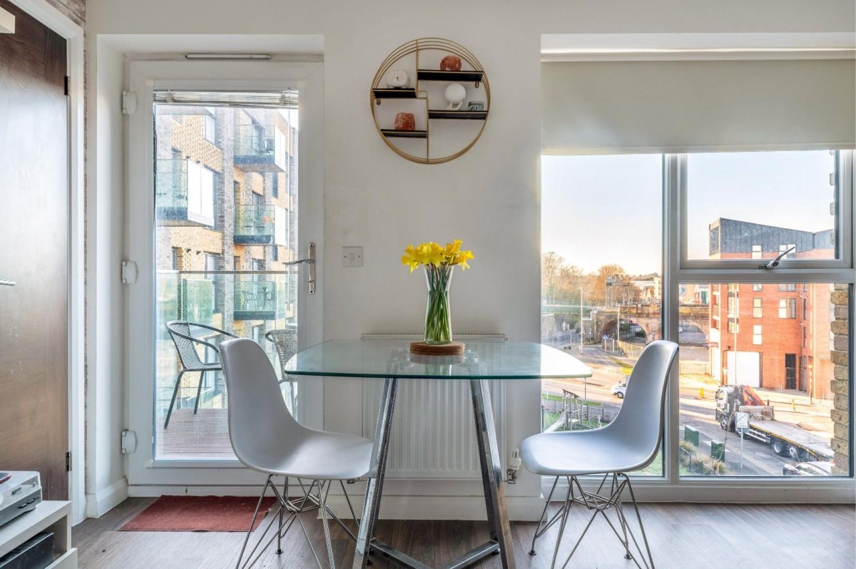 James Smith Court, Dartford, DA1