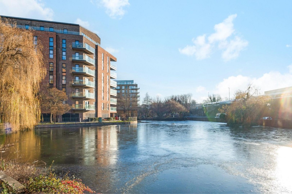 James Smith Court, Dartford, DA1