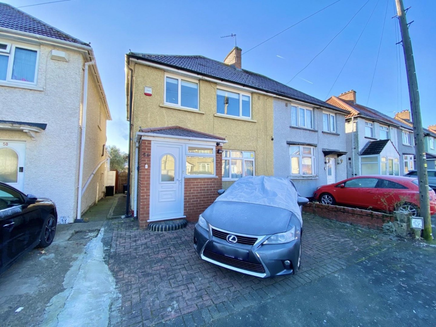 Hanover Circle, Hayes