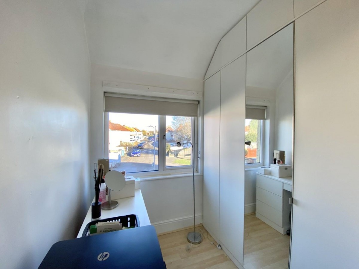 Hanover Circle, Hayes