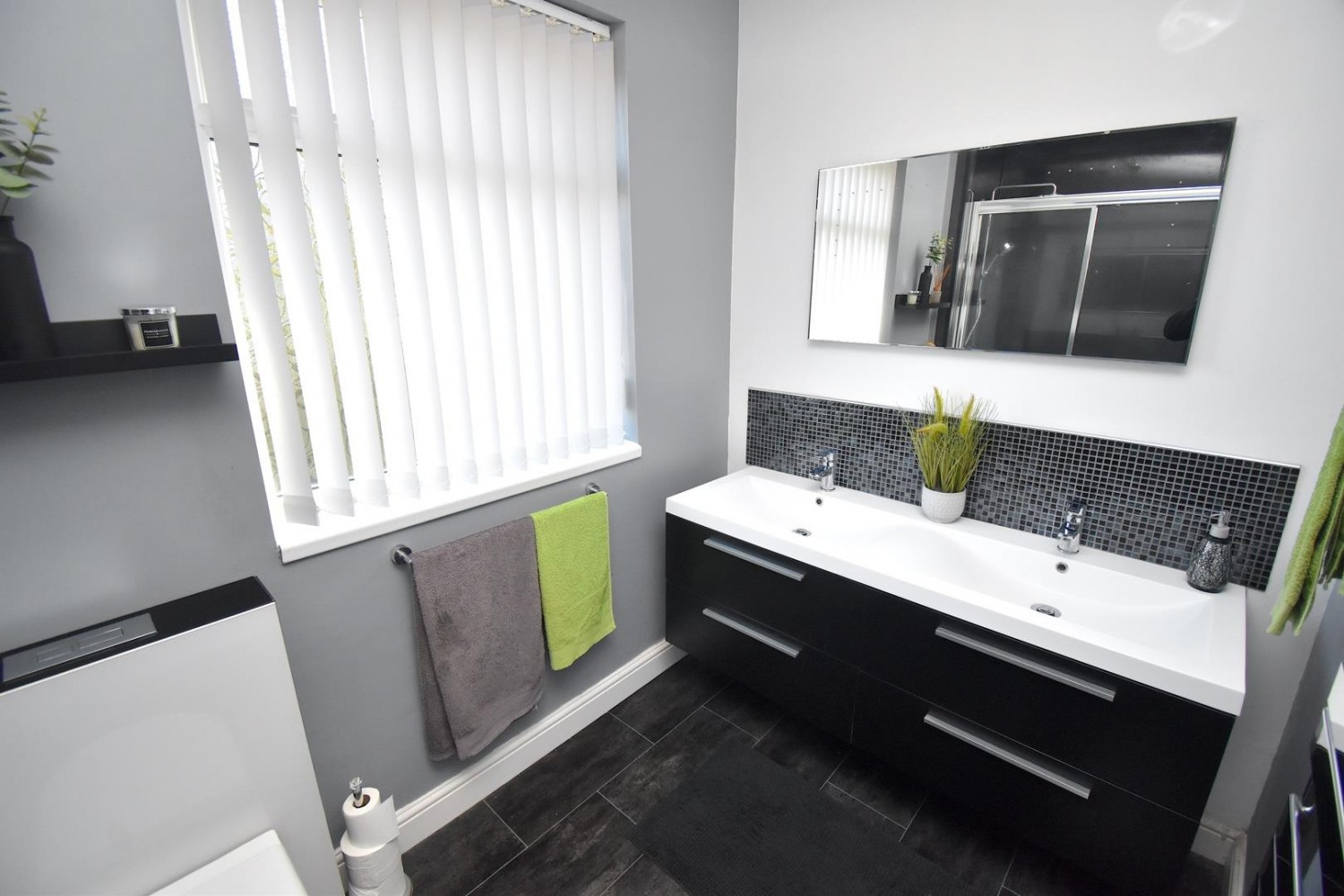 Holdenhurst Road, Kingswood, Bristol, BS15 1HL.