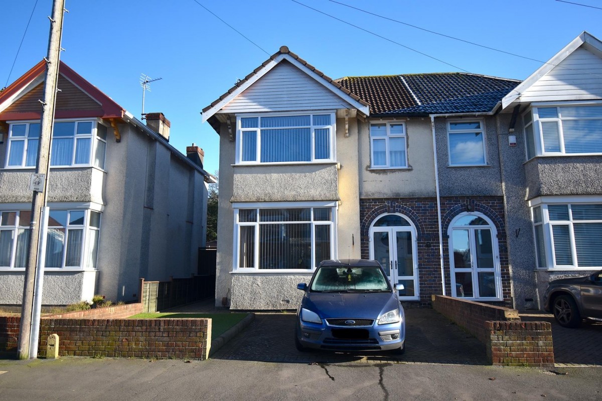 Holdenhurst Road, Kingswood, Bristol, BS15 1HL.