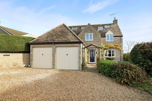 14a Abbenesse, Chalford Hill, Stroud