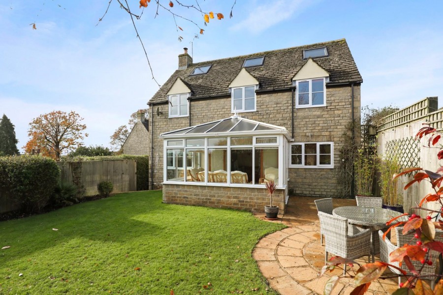 14a Abbenesse, Chalford Hill, Stroud