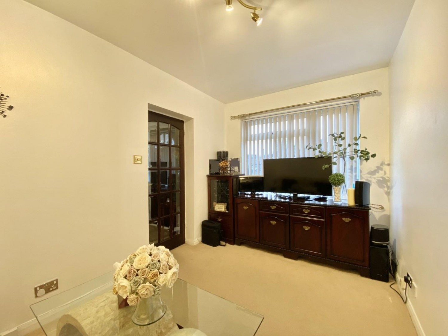 Precinct Road, Hayes, UB3 3AG