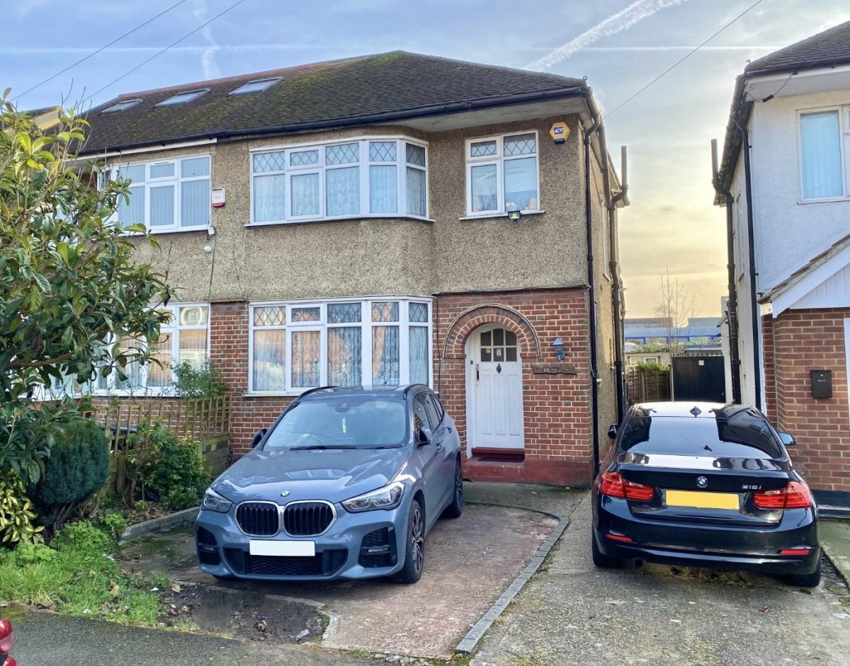 Maple Road, Hayes, UB4 9LR