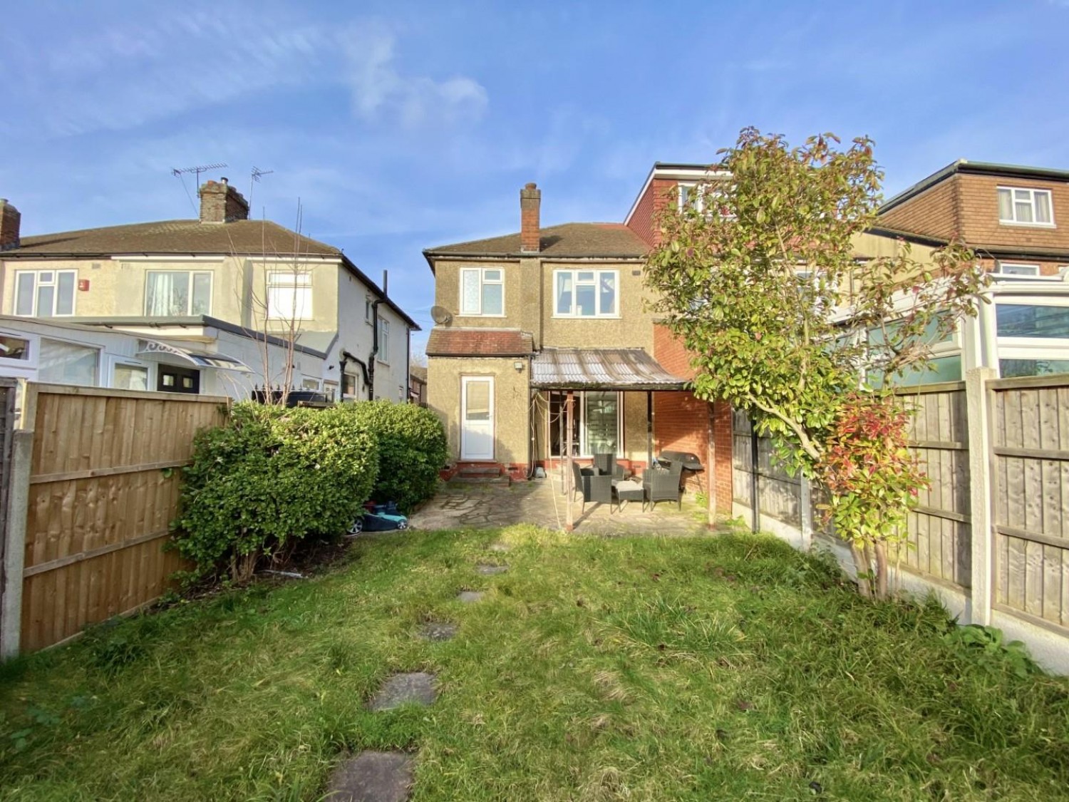 Maple Road, Hayes, UB4 9LR