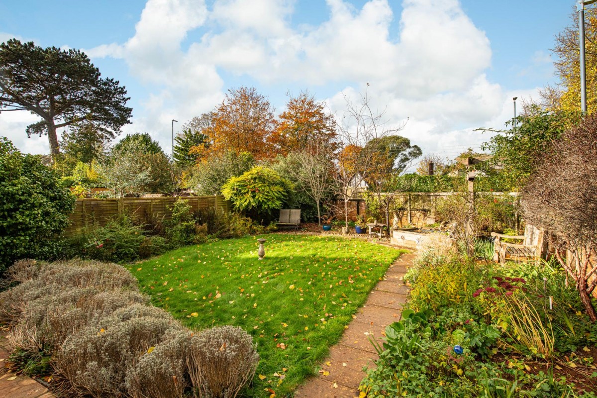 Beaufort Place, Frenchay, Bristol, BS16 1PE