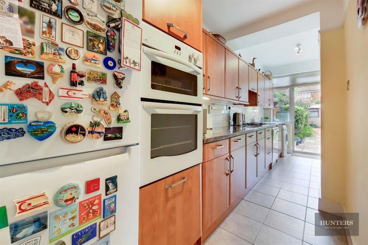 Roxy Avenue, Chadwell Heath, RM6