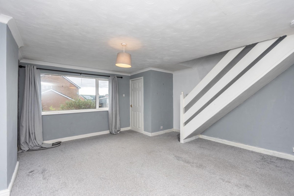 Groves Hall Road, Dewsbury