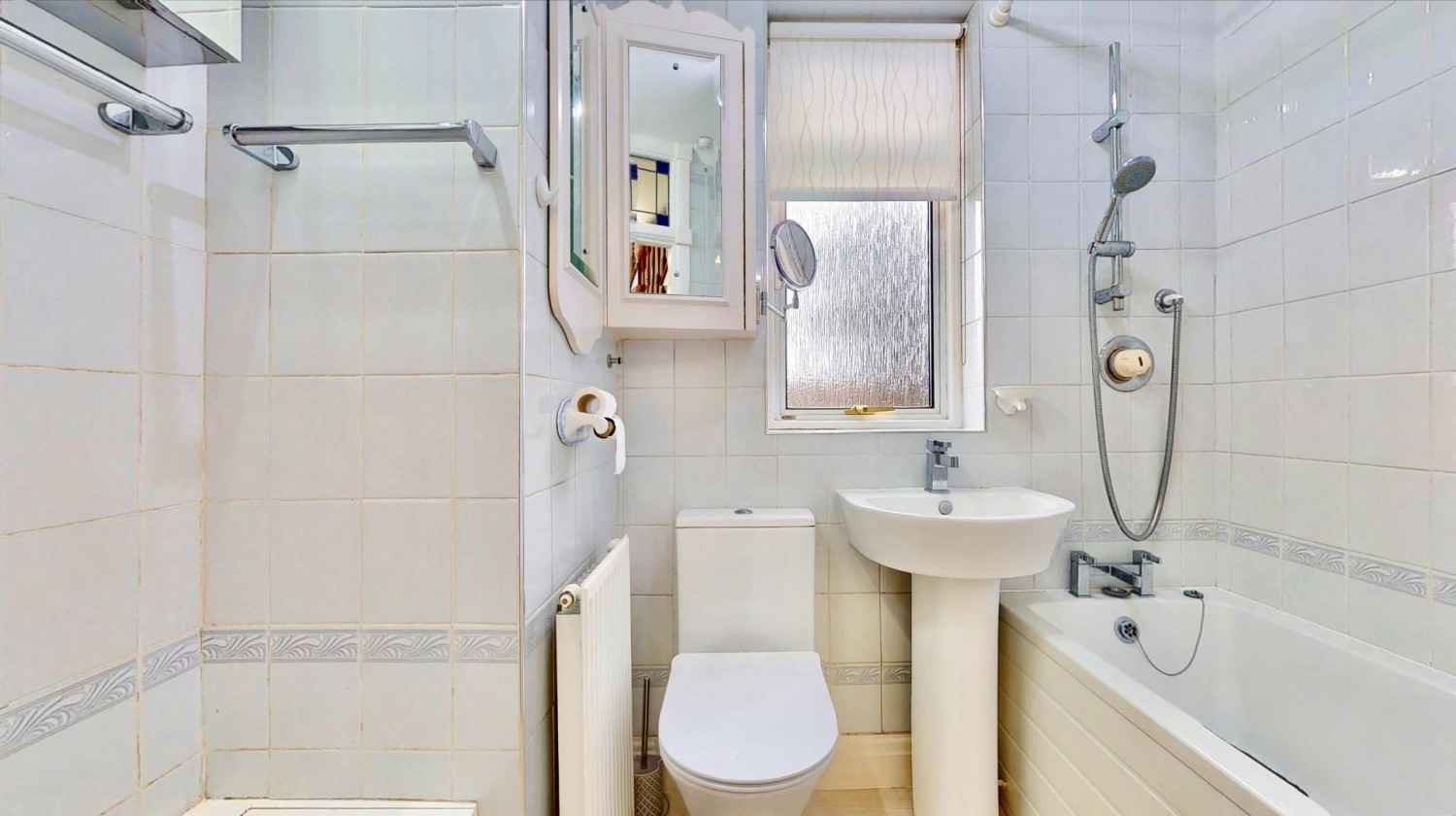 Gresham Drive, Chadwell Heath, RM6
