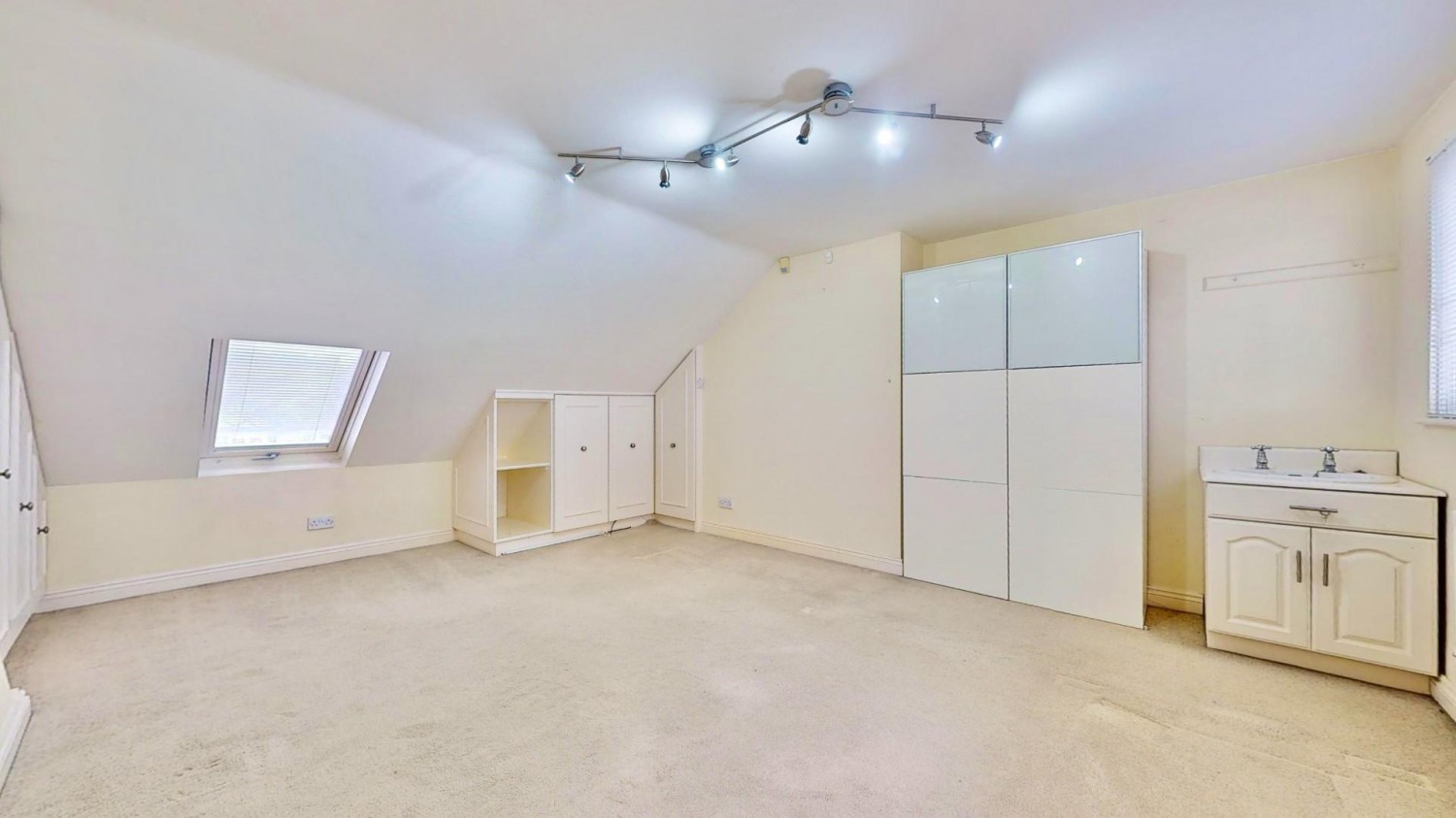 Gresham Drive, Chadwell Heath, RM6