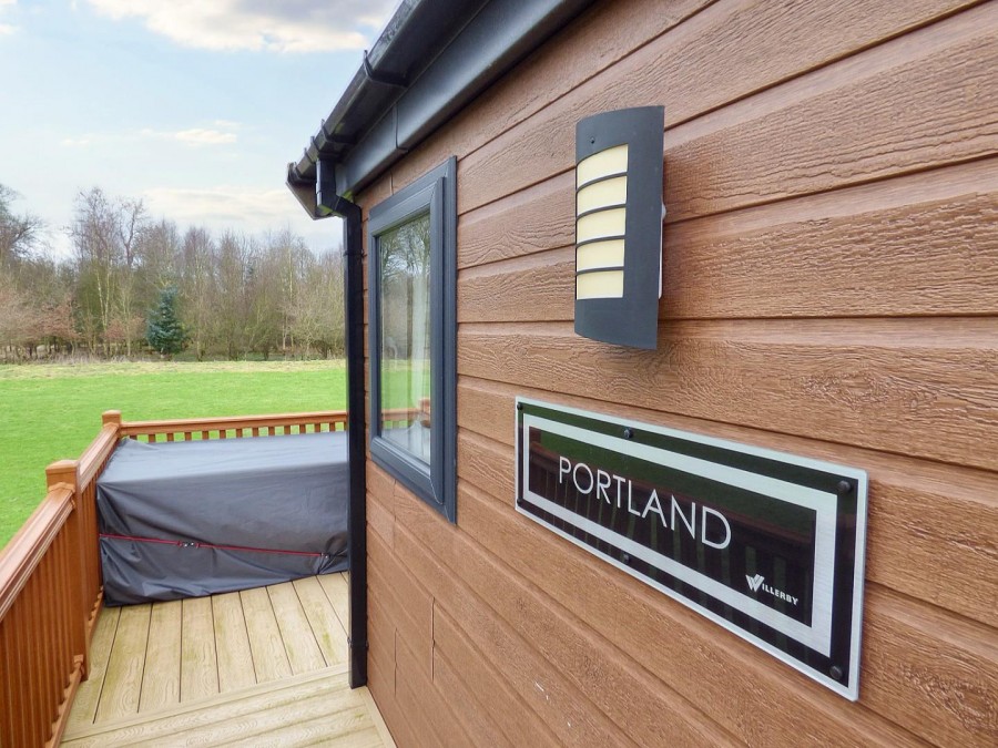 Gallaber Park, Long Preston, Skipton Hunters Estate Agents & Letting Agents