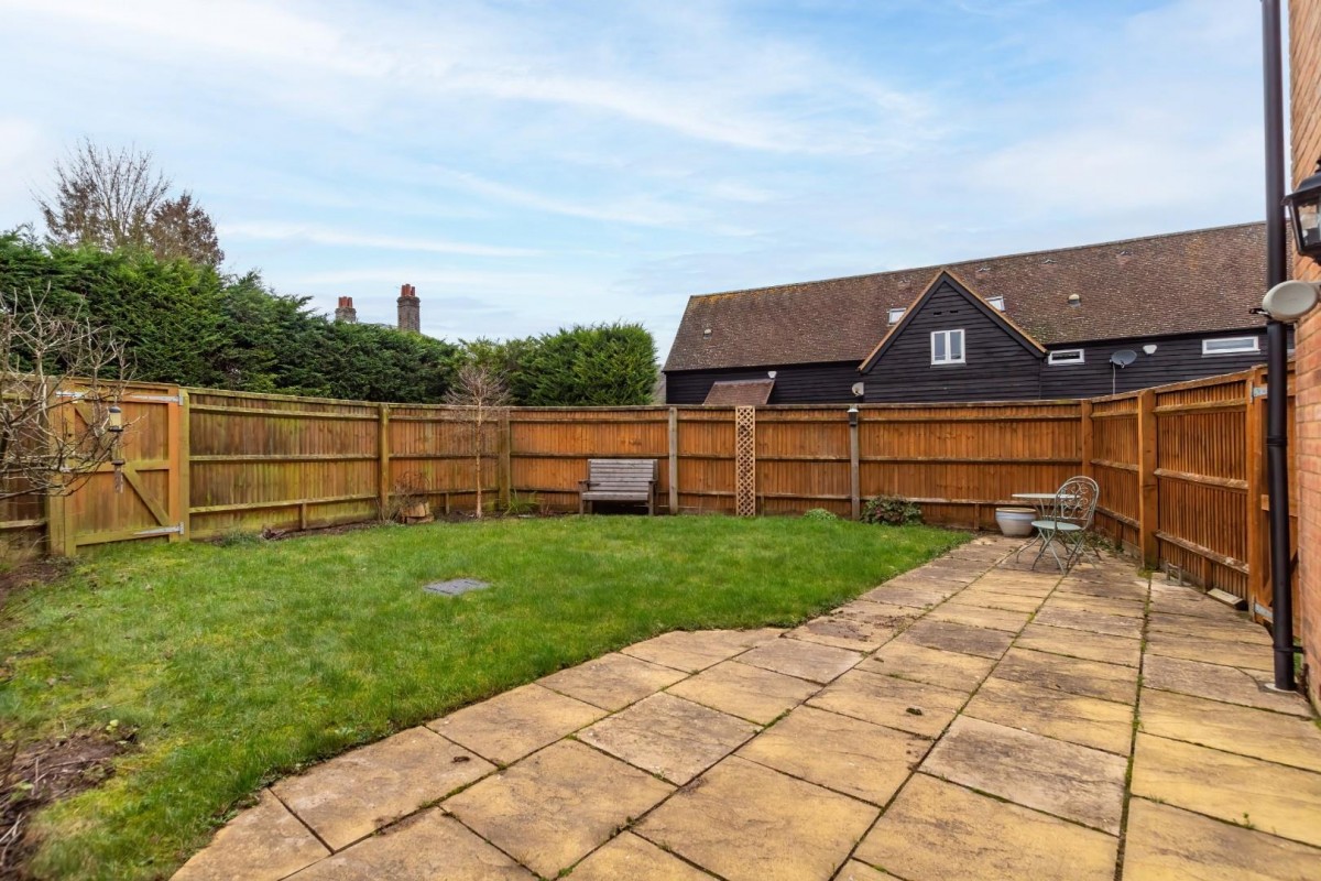 Main Road North, Dagnall, Berkhamsted