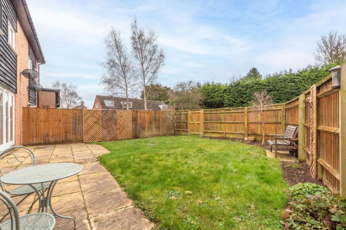 Main Road North, Dagnall, Berkhamsted