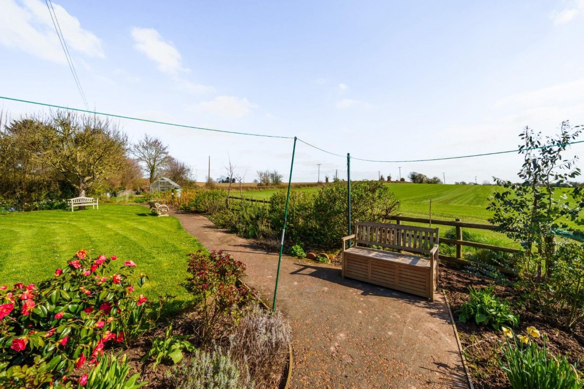 Summerland, Radway Road, Nunnington, Hereford, HR1 3NJ