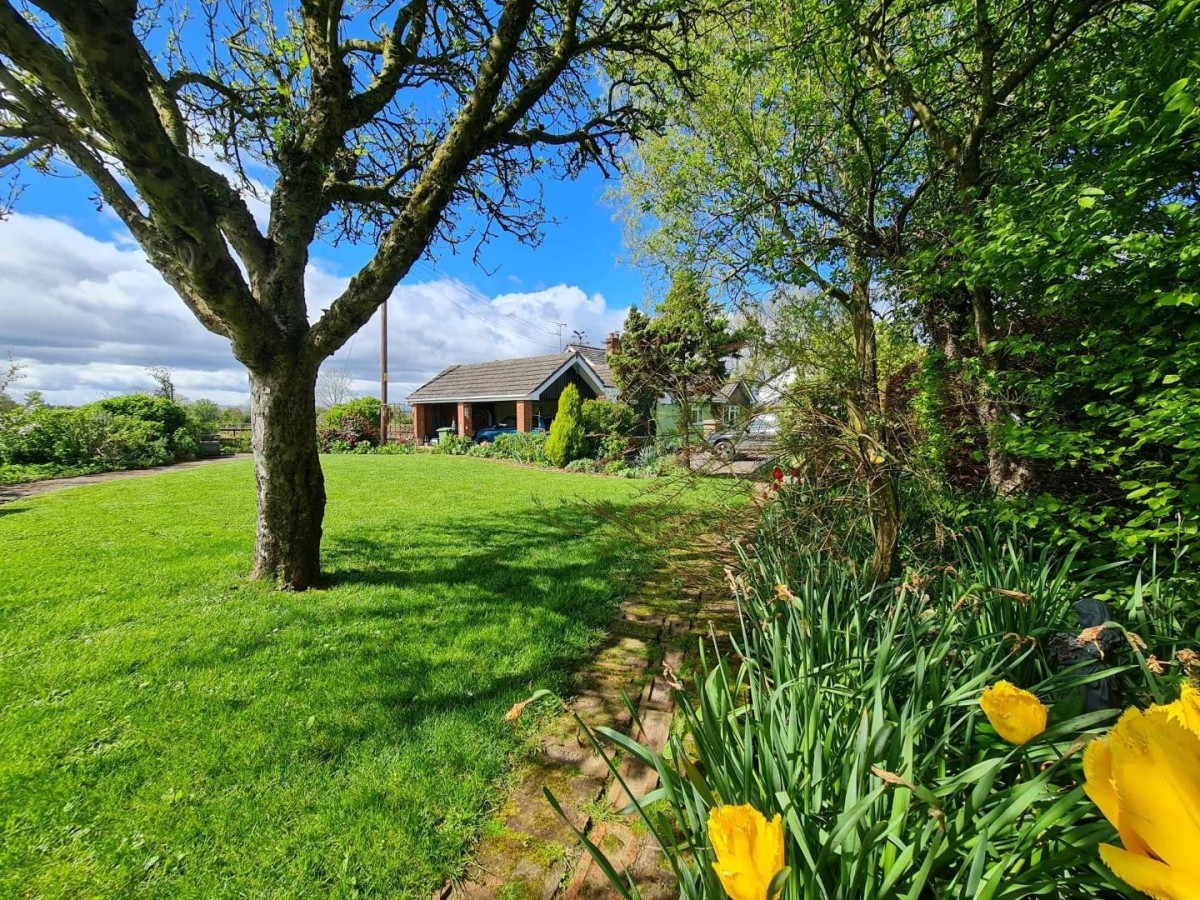 Summerland, Radway Road, Nunnington, Hereford, HR1 3NJ