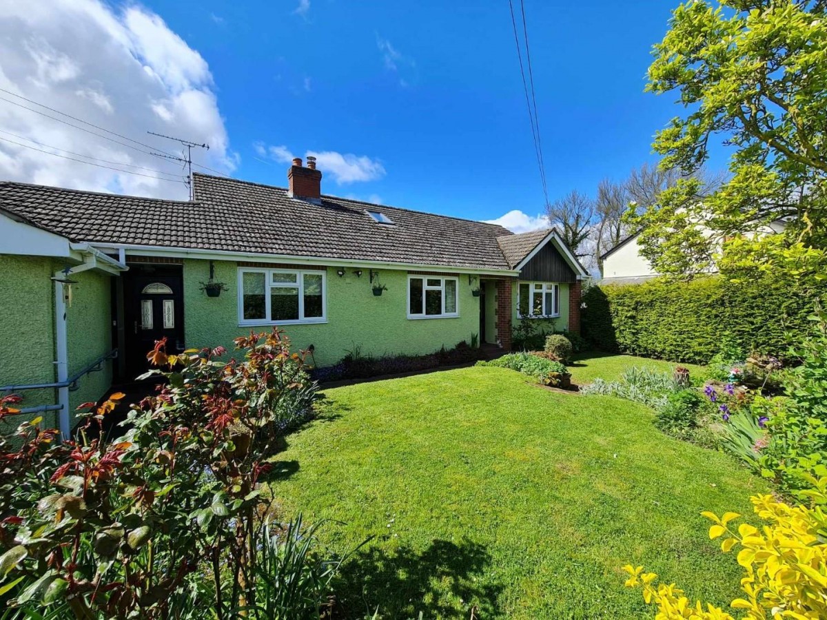 Summerland, Radway Road, Nunnington, Hereford, HR1 3NJ