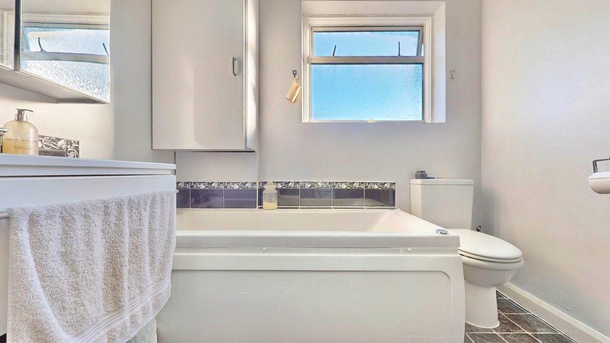 Kenneth Road, Chadwell Heath, RM6