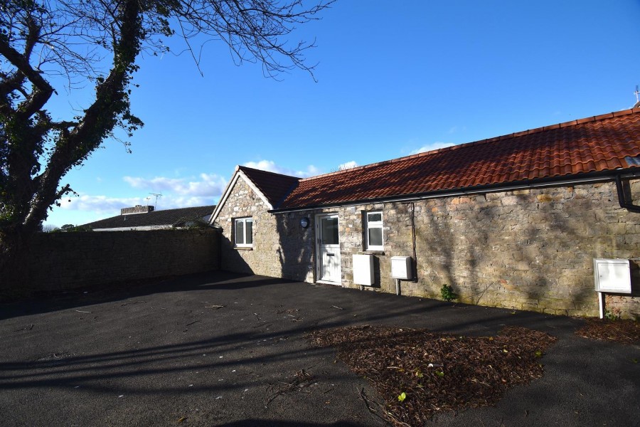 The Street, Olveston, Bristol, BS35 4DR. Hunters Estate Agents